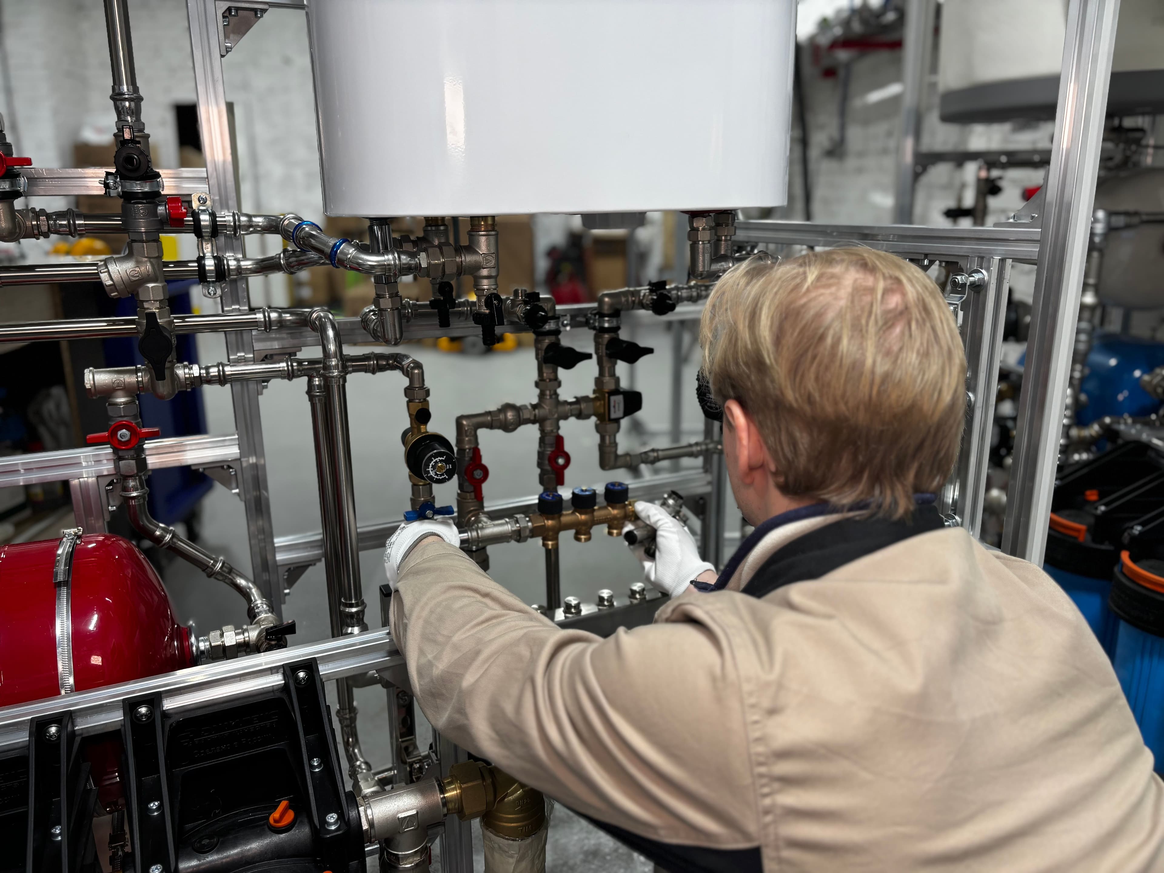 Featured image for Fergus vs Tradify for HVAC 2026: Best Pick for Contractors